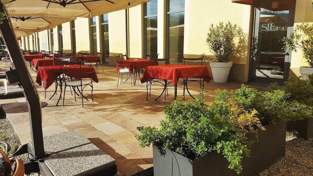 Hotel Barrage Pinerolo Esterno foto