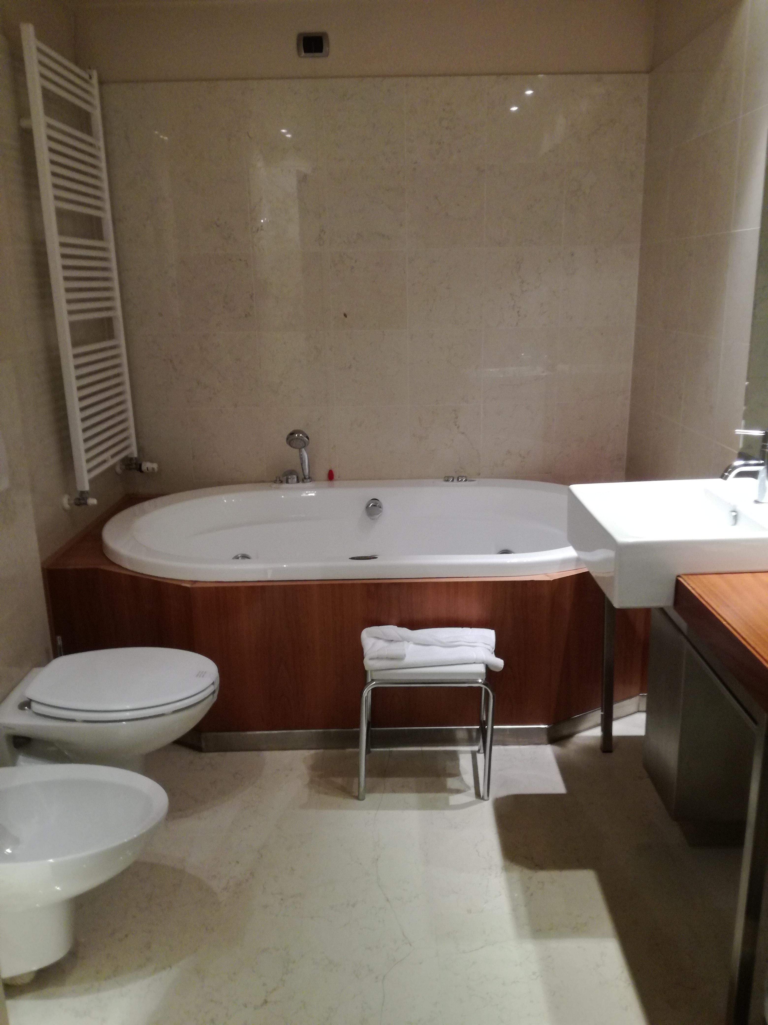 Hotel Barrage Pinerolo Esterno foto